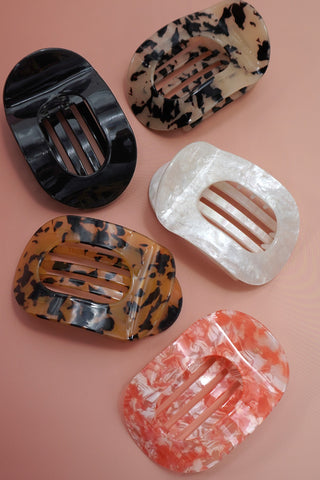 Jumbo Lay Flat Oval Hari Claw Clips