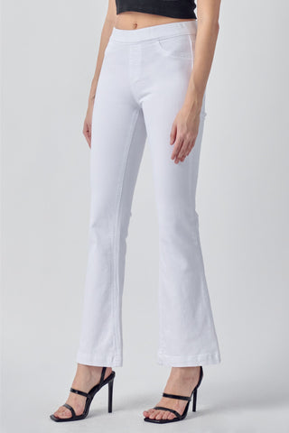 Cello Pull On Mid Rise Flare Jeggings - White