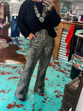 Leo Print Flare Jeans
