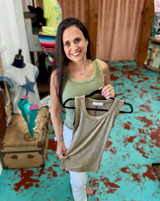 Ribbed Scoop Neck Tank