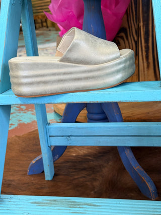 Gold Harbor Platform Slide Sandals