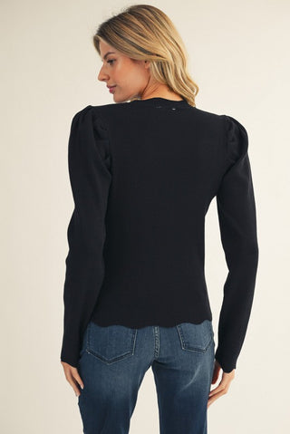 Scallop Edge Detail Rip Knit Top