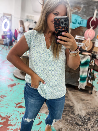 Geometric Print Flutter Sleeve Top