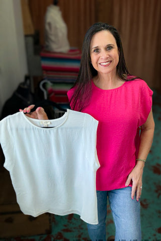 Solid Round Neck Sleeveless Top